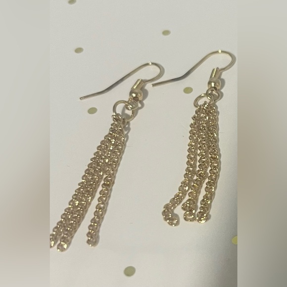 NWT fashion necklace and earring set - Picture 2 of 3